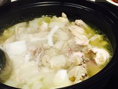 竹笙椰子鸡-百年果林椰子鸡(中洲店)