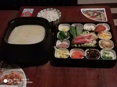 -阿香米线(大唐西市大润发店)