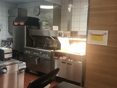 -麦当劳(红旗路店)