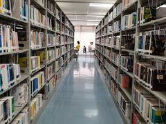 -南山图书馆(常兴路店)
