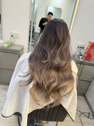 -LILI·HAIR SALON理理造型