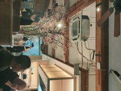 -蜜桃餐厅·伴山(湖滨商业街店)