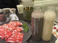 -红鼎豆捞·非遗鲍皇汤火锅(宝丰路店)