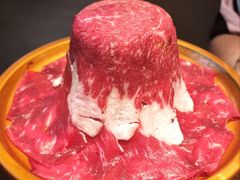 -牛YO寿喜烧·铁板烧和牛火锅自助(市府恒隆店)