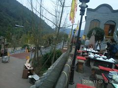 -楠柏弯休闲山庄(梨花溪店)