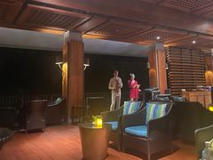 -日落吧·海景咖啡厅·餐酒吧·鸡尾酒·下午茶·乐队表演·浪漫夕阳·三亚文华东方酒店