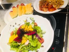 香橙火龙果沙拉-火炉火自助餐(西直门凯德MALL店)