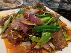 -黄桷树曹家私房菜(江与城店)