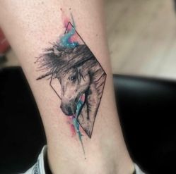 -Black Tattoo Studio