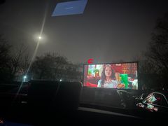 -枫花园汽车电影院(朝阳公园店)
