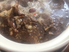 -亿诣蝎府炸酱面羊蝎子火锅(酷车小镇店)