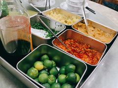 -四川小胡子海鲜(丁村万人海鲜广场店)