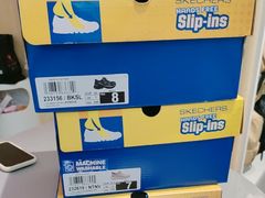 -SKECHERS 斯凯奇(上海国际时尚中心店)