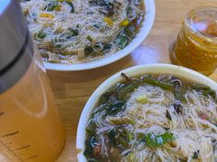 -胡仕光陵水酸粉