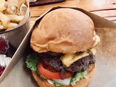 -BURGER BRO'S