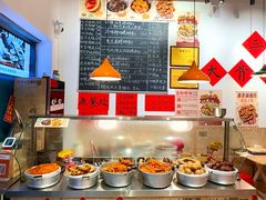 -柳州肥姨妈大骨螺蛳粉(曹路店)