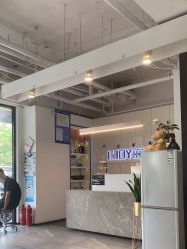点击看大图 -LJOY丽锦造型·烫发染发
