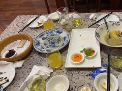 -一江春水·杭帮臻宴(三台山店)