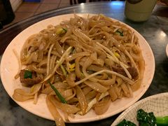 干炒牛河-紫金食坊(江南西路店)