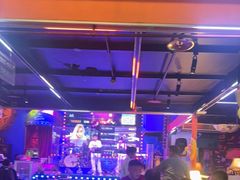 -Famous肥猫墨西哥音乐餐吧(五棵松华熙LIVE店)