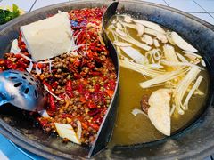 -瓜西西重庆火锅(花溪店)