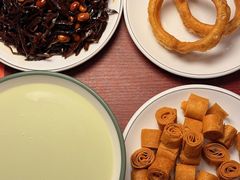 -聚首堂·特色小吃·肘子(什刹海德胜门店)