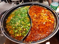 鸳鸯水煮牛肉-成都吃客(九眼桥店)
