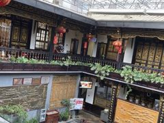 -蔼若春.传承三十年云南菜(金碧公园店)