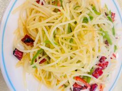 -鹤乡东北菜(崮山路店)