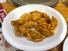 -茸梅路右拐龙虾-农家菜(松江店)