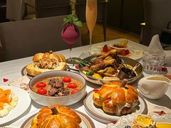 -Mogul Eatery·大亨餐酒馆