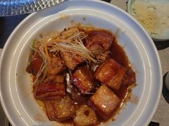 -有红鸡毛店·川菜(建设路店)