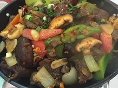 -乡土特色.冷锅鱼.牦牛肉汤锅