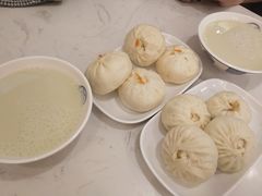 -李与白包子铺(桐梓林店)