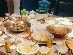 -巴特餐饮6加1音乐餐吧·新疆菜