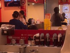 -八合里牛肉火锅(上海世茂广场店)