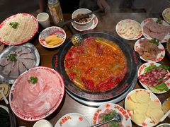 -牛市坎火锅(建设路店)