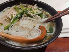 -蒙小妹骨汤饭.米线(新光路店)