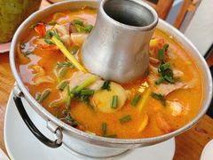 -两兄弟Song Pee Nong(2号店)