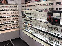 -LensCrafters亮视点(东方新天地店)