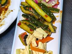 -聚首堂·特色小吃·肘子·炙子烤肉烤串(什刹海德胜门店)