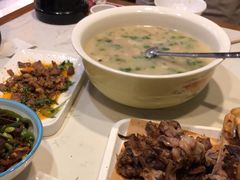 -丁里羊肉小镇(天鹅湖总店)