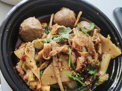 -愉肴麻辣香锅(中北镇店)