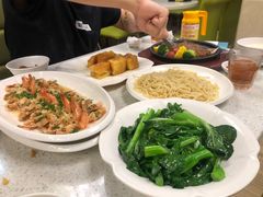 -明记港式烧腊茶餐厅(下沙店)