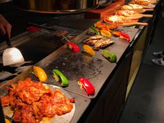 -领鲜活海鲜榴莲自助火锅(东门店)