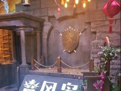 -暴风岛沉浸式体验馆(百联世纪店)