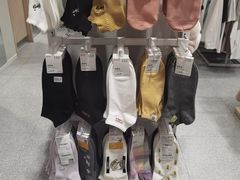 -hotwind热风(中贸广场店)