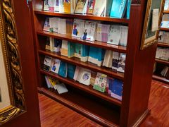 -果戈里书店