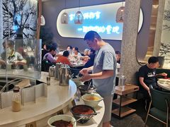 -三人行骨头王火锅(长寿店)