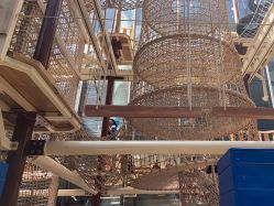 -PIPIKINGDOM皮皮王国欢乐号(欢乐海岸购物中心店)